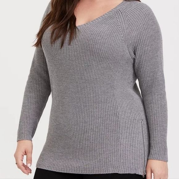 Torrid Gray Raglan Sleeve Zip Side Sweater - Picture 1 of 5